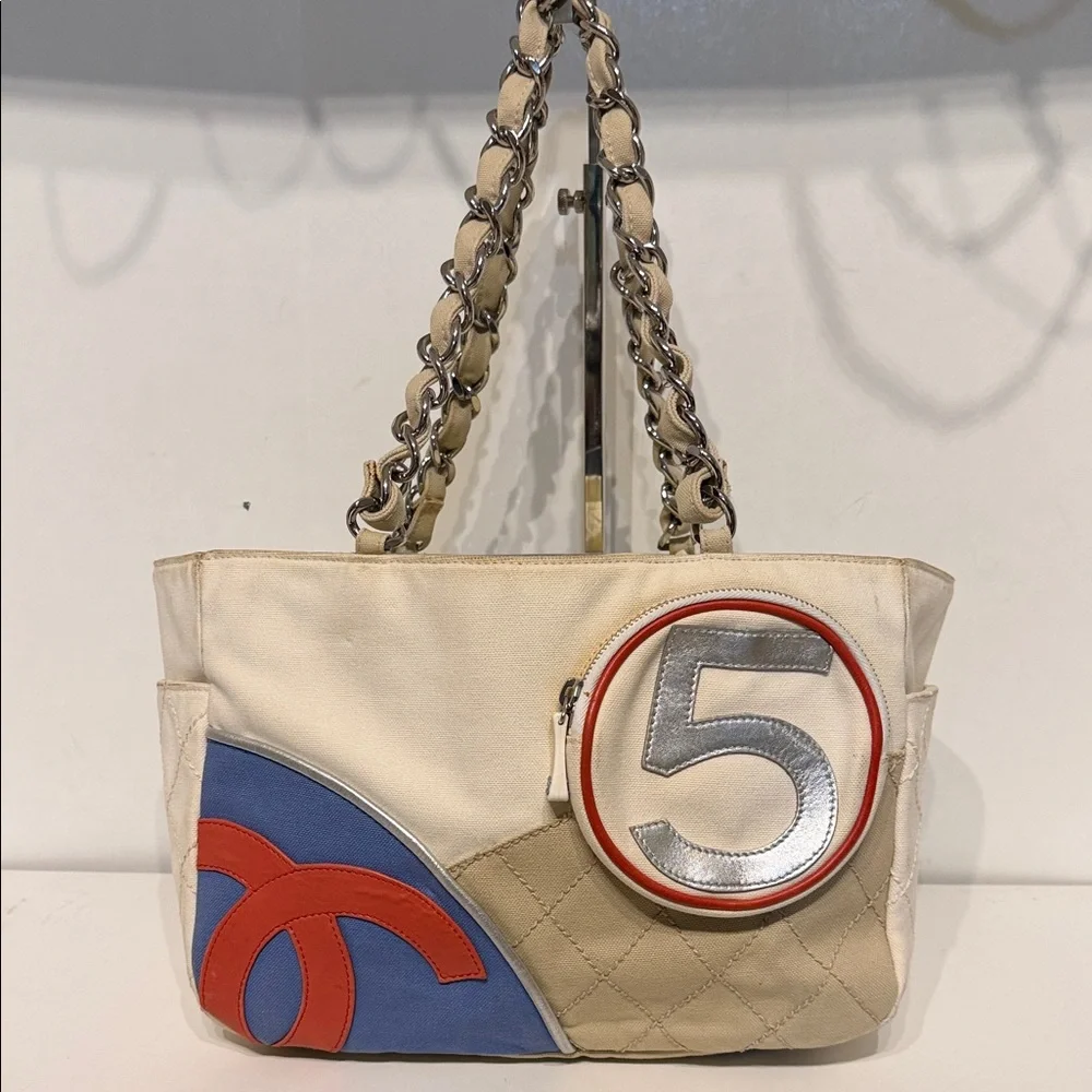 Authentic CHANEL Off-white Canvas CC No.5 Chain Shoulder Tote Bag - Picture 3 of 11